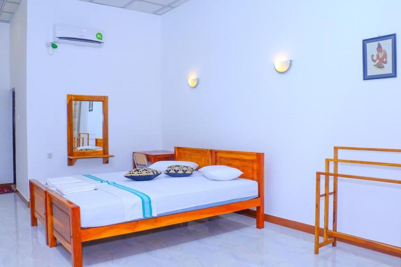 טיסמהרמה Julia Safari Inn מראה חיצוני תמונה